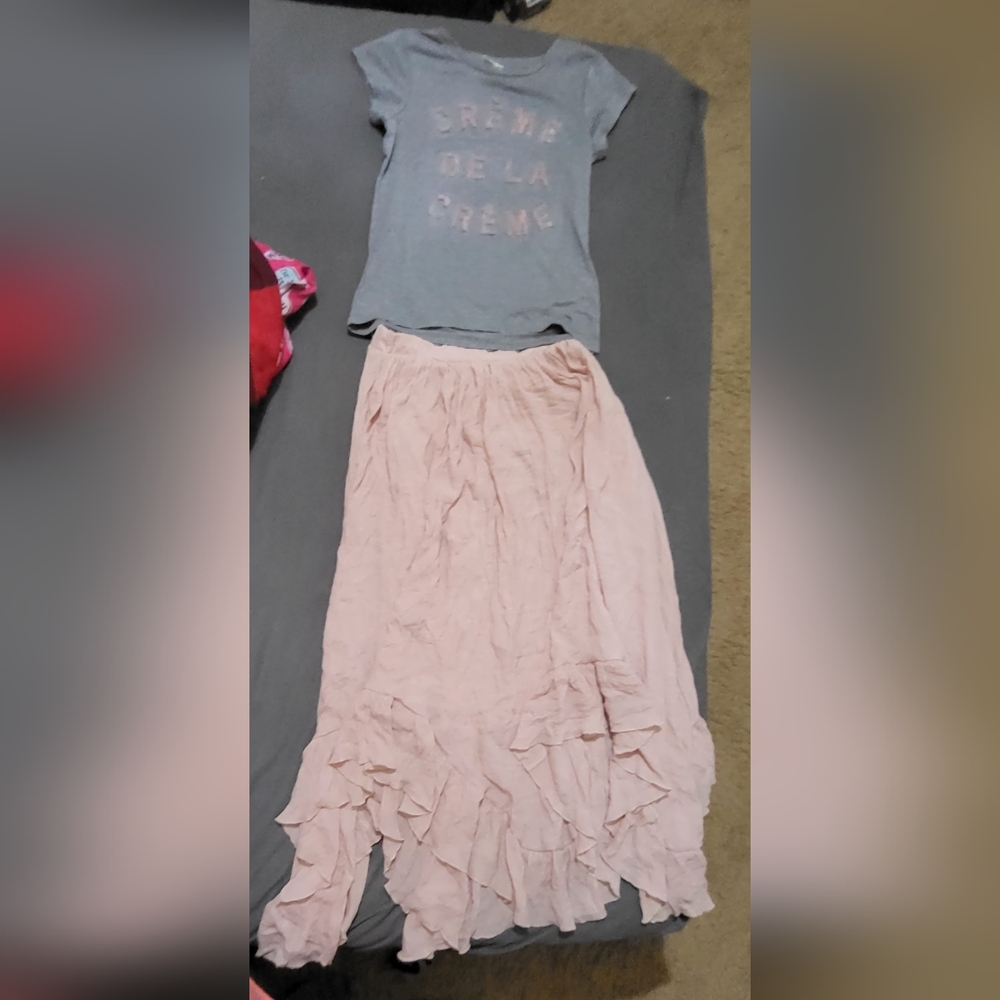 Joyfolie Eden skirt and tee